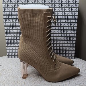 NIB Newbella Women Casual Breathable Elastic Ankle Boots Sz 9